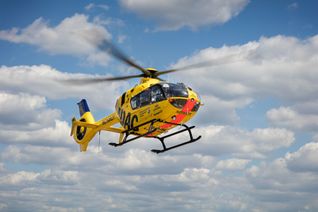 Bei einem Unfall zwischen Brohl und Treis-Karden war unter anderem ein Rettungshubschrauber im Einsatz.