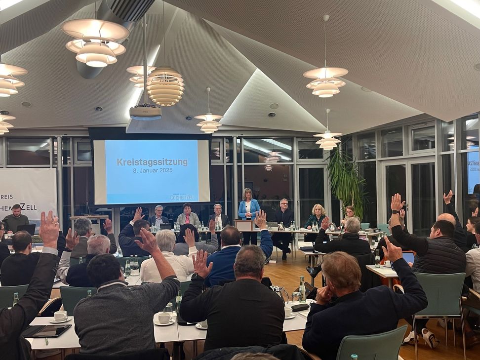 Bis auf zwei Mitglieder stimmten alle Mitglieder des Kreistages einer gemeinsamen Stellungnahme zum Zeller Krankenhaus zu.