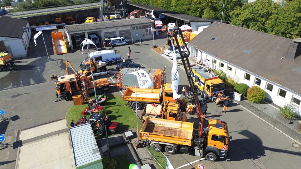 Zum 50-jährigen Jubiläum begeisterte die Autobahnmeisterei Wittlich mit einem Tag der offenen Tür.