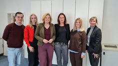 Julia Klöckner mit ihrem Team in Idar-Oberstein