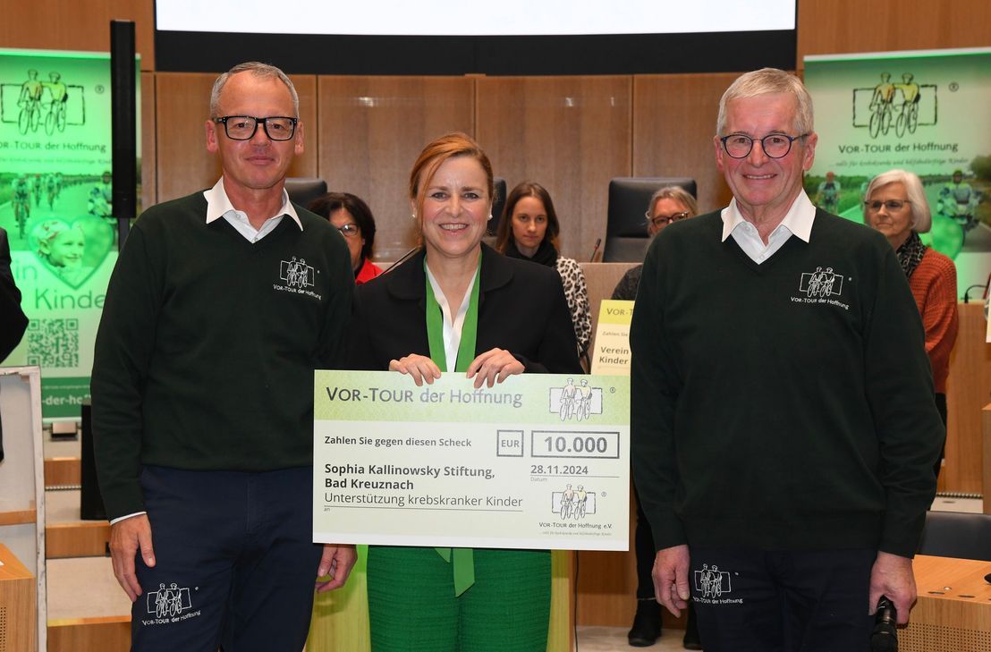 ... die Sophia Kallinowsky Stiftung, Bad Kreuznach 10 000 Euro...