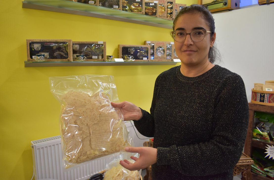 Orientalische Basics: Tarhana, gewürzte Chips aus Joghurt und Getreide, aus denen man sogar eine Suppe zubereiten kann.