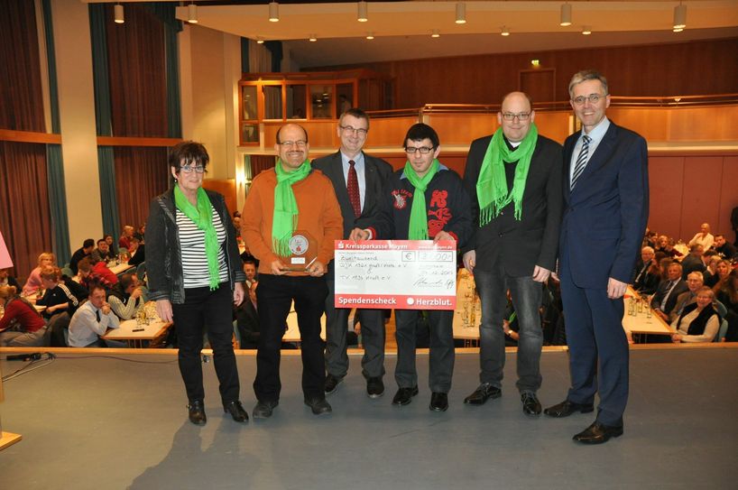 Die MYK-Sportmedaille ging an die DJK und den TV Kruft.