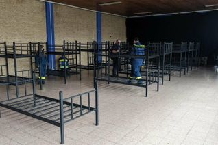 Bettenaufbau in der Geschwister-Scholl-Schule