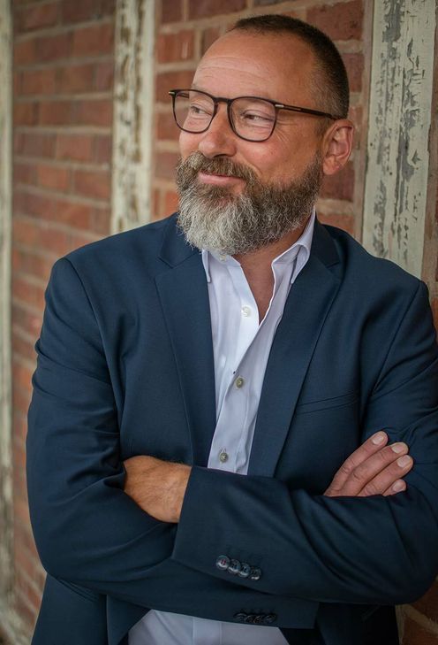 Ralf Bönder tritt als parteiloser Bürgermeisterkandidat in der Gemeonde Blankenheim an. Foto: Privat