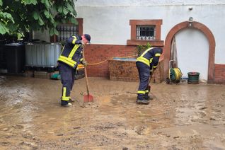 Wie angekündigt, zog am Samstagnachmittag nach dem sommerliches Wetter, schwere Unwettern über die Region Trier hinweg. Von 30 Grad vor der Front fielen die Temperaturen auf unter 20 Grad ab. Gegen 15:30 Uhr traf eine besonders heftige Zelle die Verbandsgemeinde Schweich.