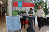 Christina Hemmes und Christian Kaspari von der Personalabteilung des Euro-BBW