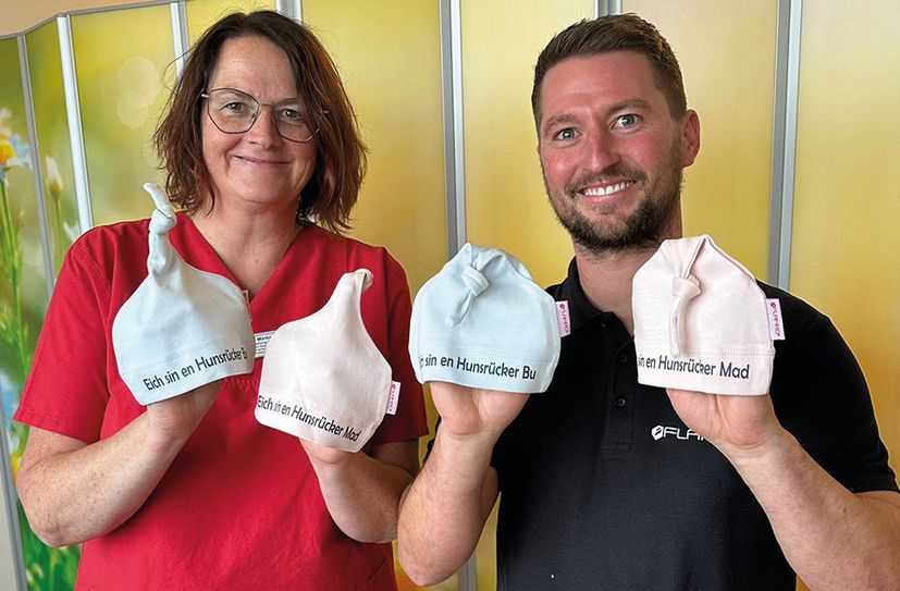 Heidi Märker, Stationsleitung an der Hunsrück Klinik und Christopher Stütz, Werkleiter bei Flamro.