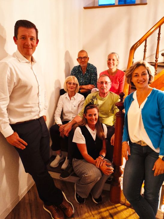 V.l.: Denis Freund (Kassierer), Cornelia Dernbach (Beisitzer), Uli Rawert (Beisitzer), Eva Geisen-Schlich (2. Vorsitzende), Olaf Waldecker (Beisitzer), Imke Effertz (Beisitzerin) und  Irina Schlags (1. Vorsitzende).