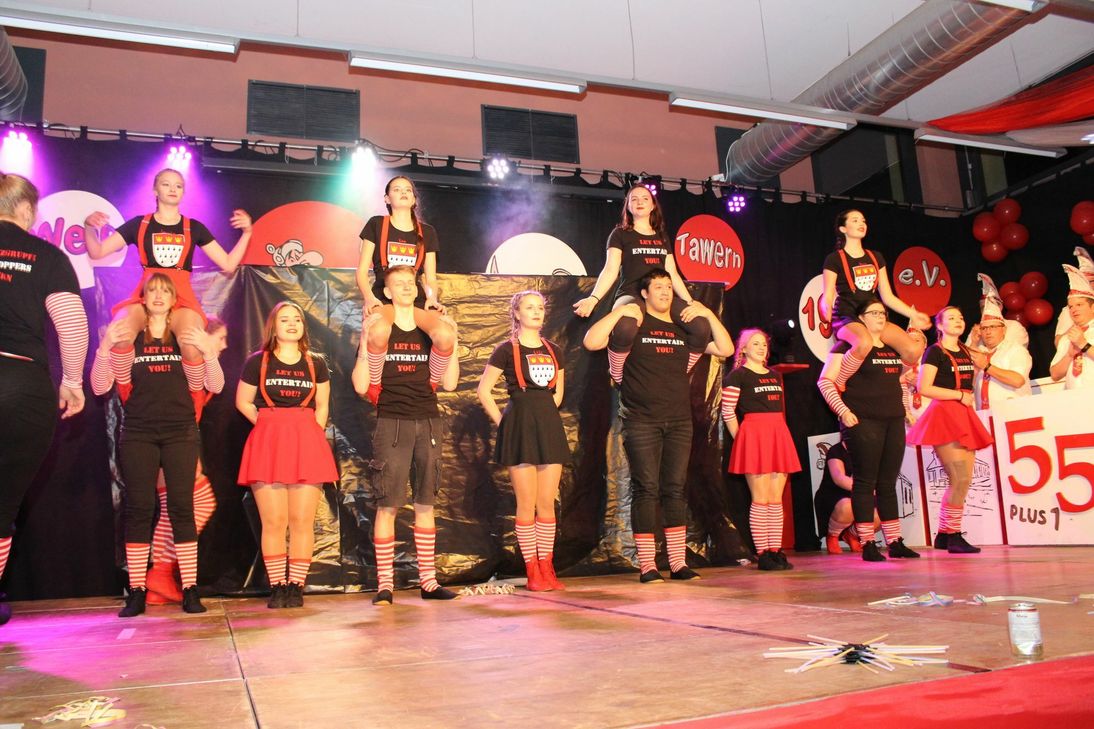 Dass Karneval auch hervorragend ohne spezielles Motto und ohne Prinzenpaar funktioniert, beweist der CC Rot-Weiss Tawern – und das 2019 auch ökologisch! Foto: FF