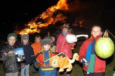 Mit bunten Laternen ziehen Kinder und Familien zum Martinsfest durch die Straßen. Die Corona-Pandemie macht dies in gewohnter Form unmöglich. Doch viele kreative Ideen sollen Jung und Alt rund um den 11. November ein wenig Freude bereiten. Foto: Archiv