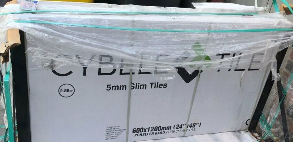 In der Bachstraße in Mayen wurden Fliesen von einer Palette geklaut.