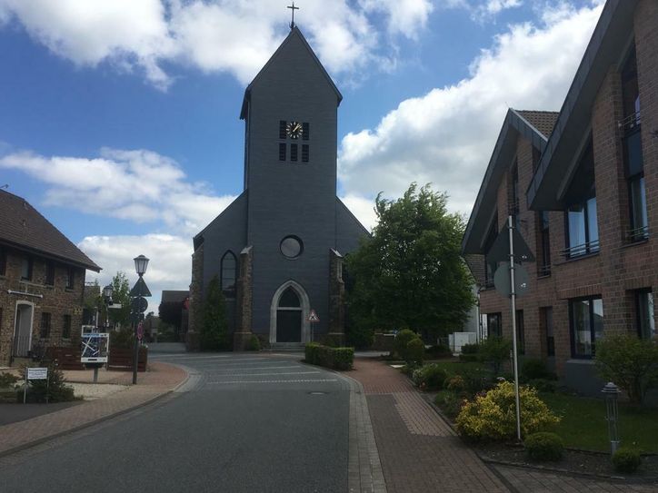 Die Vossenacker Pfarrkirche feiert in den nächsten Wochen 300. Geburtstag. Foto: T. Förster