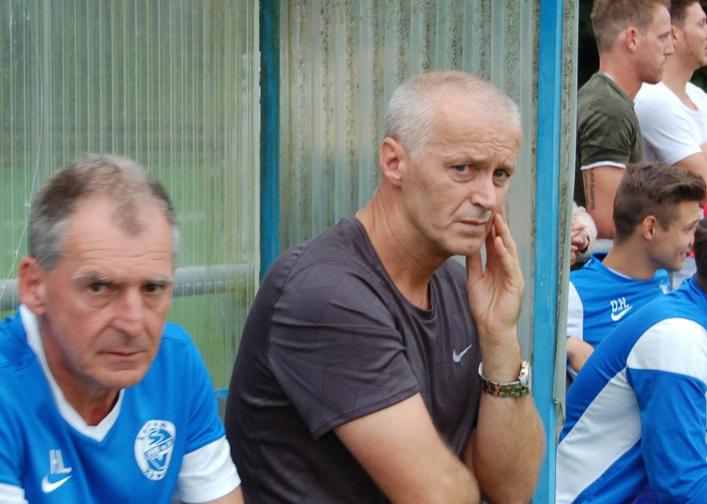 Nach der Startniederlage in Wirges (0:1) spielte Vito Milosevic mit Aufsteiger SV Leiwen-Köwerich zuletzt drei Mal in Folge unentschieden. Foto: Andreas Arens