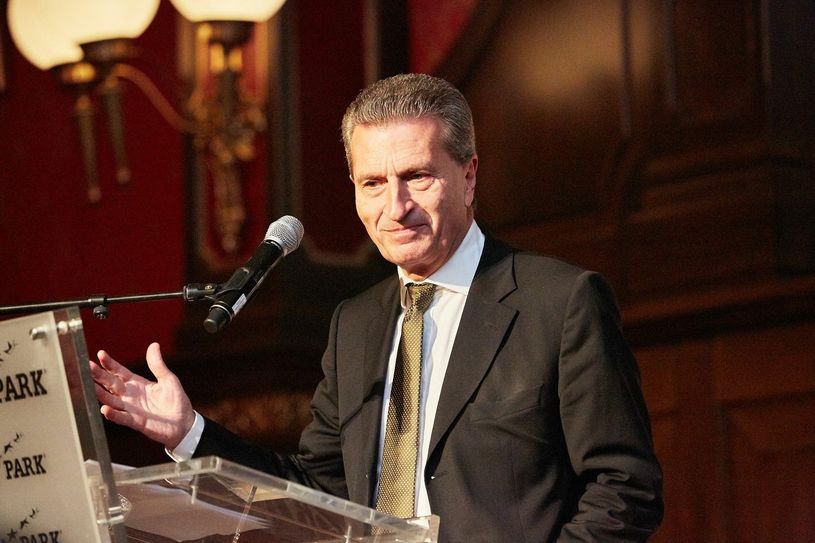 »Zu gut!« EU-Kommissar Günther Oettinger auf die Frage »Wie geht es Deutschland - Gut oder Sehr Gut?«