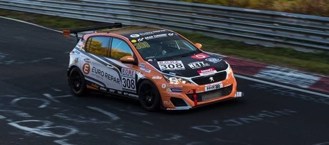 Das Siegerfahrzeug: ein "Peugeot 308 Racing Cup".