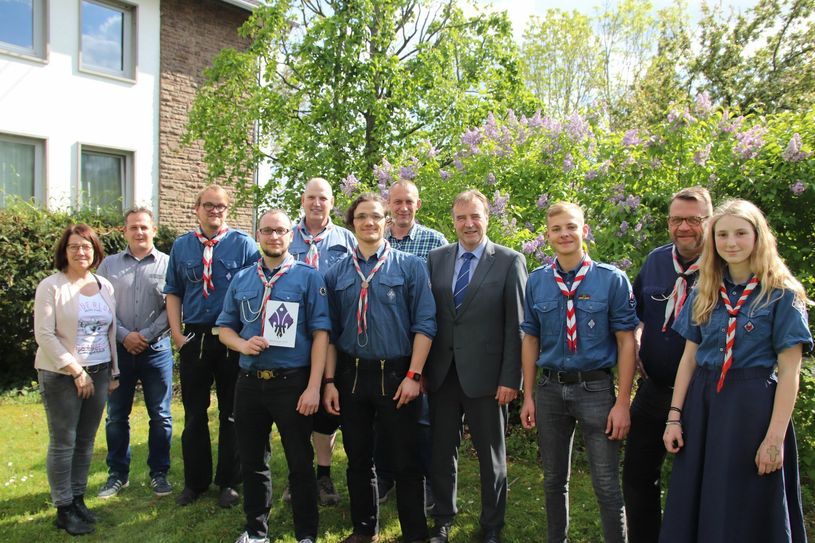 Die Pfadfinder des »Deutschen Pfadfinderbundes« veranstalten ihr Bundeslager über Pfingsten in der Nähe des ehemaligen Sportplatzes in Engelgau. Die Organisatoren kommen aus Aachen, Bergheim, Düsseldorf, Hürth und Ratingen. Foto: Nolden