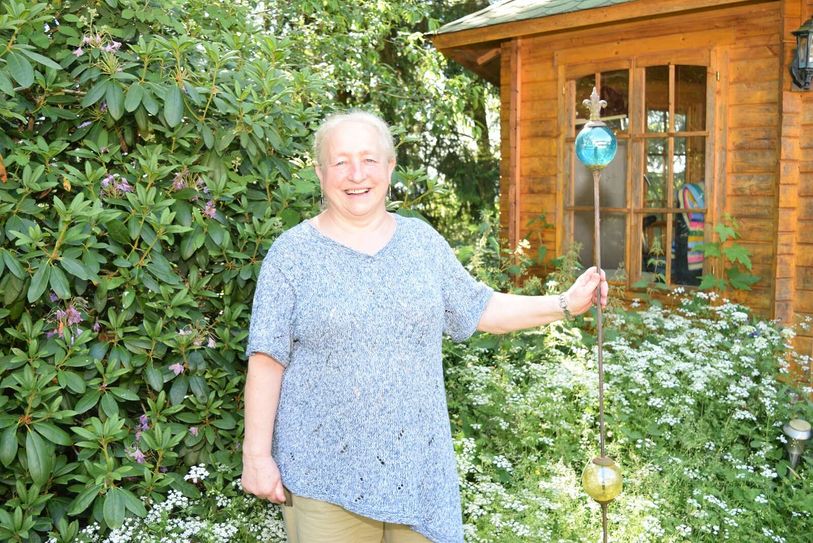 Brigitte Thelen erkannte vor zehn Jahren die Notwendigkeit eines Angebots für Trauernde in der Verbandsgemeinde Adenau. Seitdem hat sich die Trauer-Oase zu einer wichtigen Institution entwickelt. Foto: Scholl