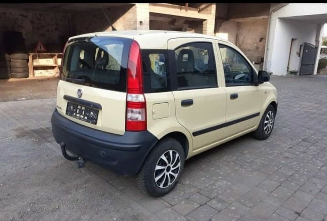 Nach diesem Auto sucht die "Soko Ochtendung" nach wie vor.