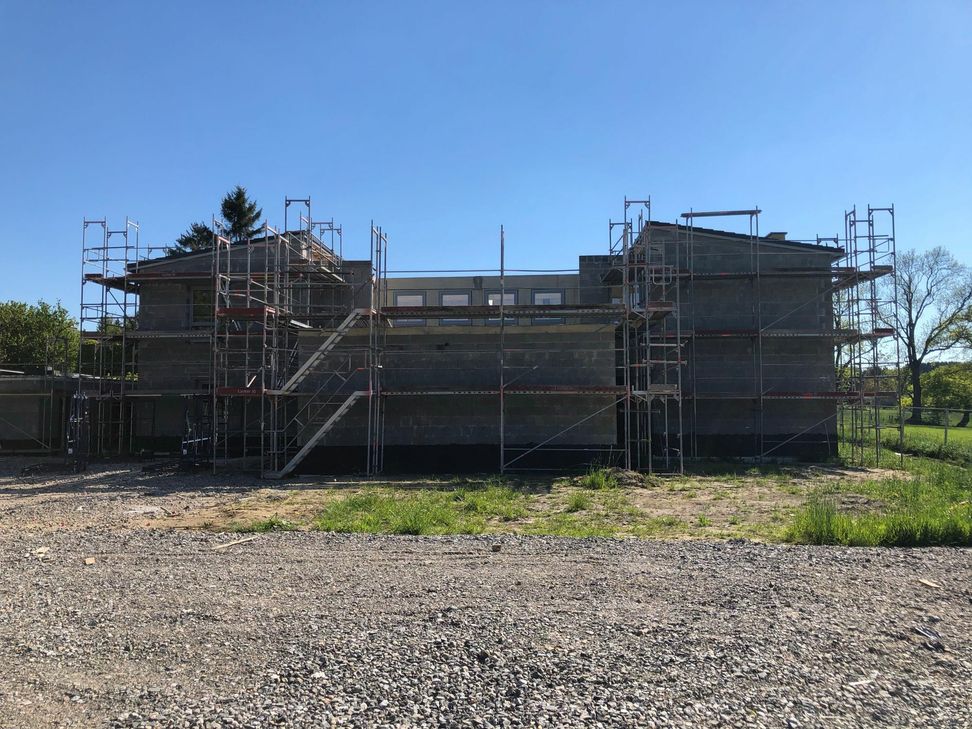 So sieht es aktuell von außen aus...