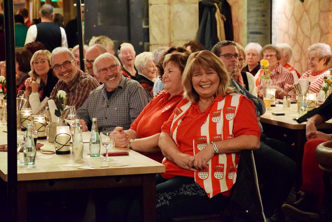 Bei den Mechernicher Kneipensitzungen im Restaurant „Magu“ herrschte stets schöne Stimmung. 2020 wurde die für November geplante Veranstaltung dieses Mal Corona-bedingt abgesagt. Archivfoto: Kirsten Röder/pp/Agentur ProfiPress
