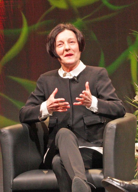 März: In einem grandiosen Festakt im Wittlicher Eventum wird die Nobelpreisträgerin Herta Müller mit dem Georg-Meistermann-Preis ausgezeichnet. Martin Schulz, Festredner und Präsident des EU-Parlaments, würdigt die Preisträgerin als unbeugsame und unbequeme Frau und als eine der großen Schriftstellerinnen unserer Zeit.