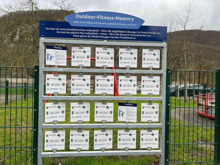 Das neue "Outdoor-Fitness-Memory" bietet interaktiven Bewegungsspaß für Klein und Groß.
