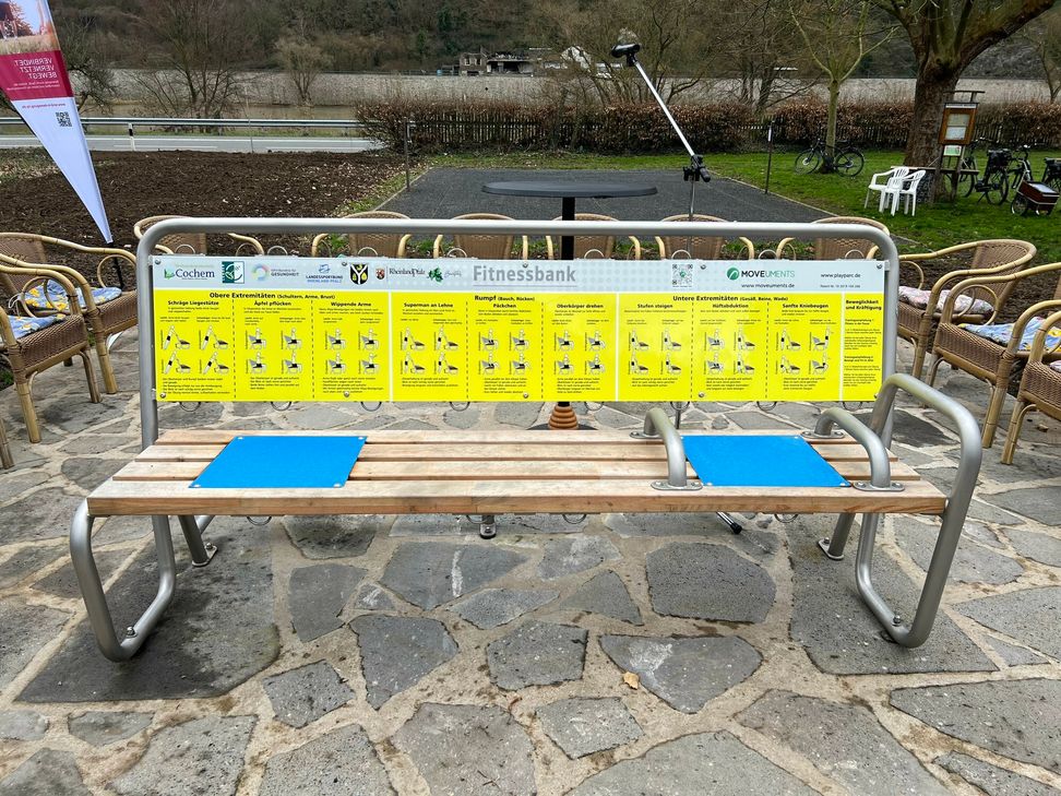 Die von Moritz Fuhrmann entwickelte Fitnessbank überzeugt mit vielfältigen Anwendungsmöglichkeiten.