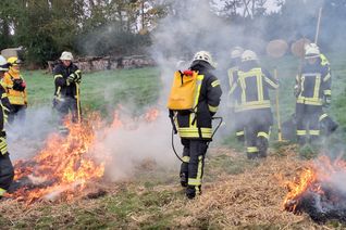 Die Fortbildung zur Vegetationsbrandbekämpfung fand bei Damscheid statt.