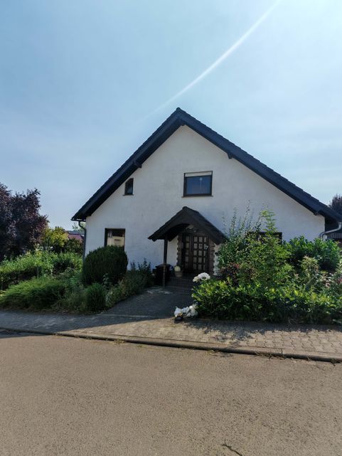 Freistehendes Einfamilien
