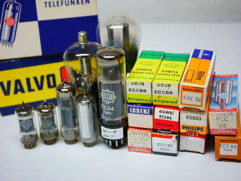 Alte Elektronen-Röhren EC